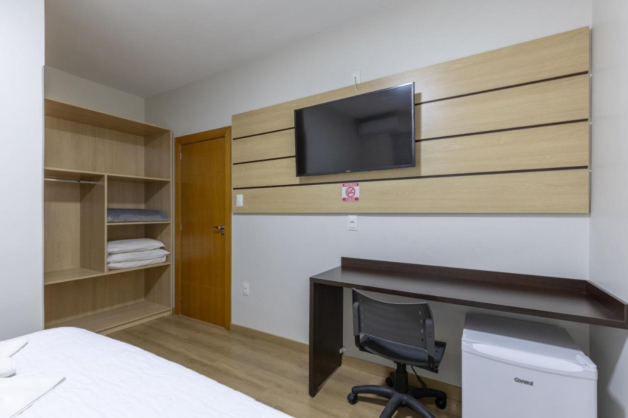 Hotel Lisbor ฟรานซิสโกเบลเตรา ภายนอก รูปภาพ